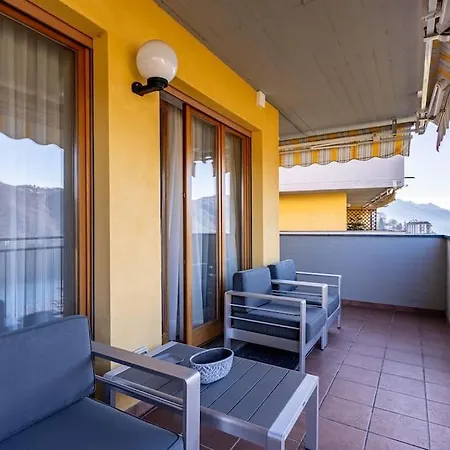 Wraparound Views Bellavista Апартаменты